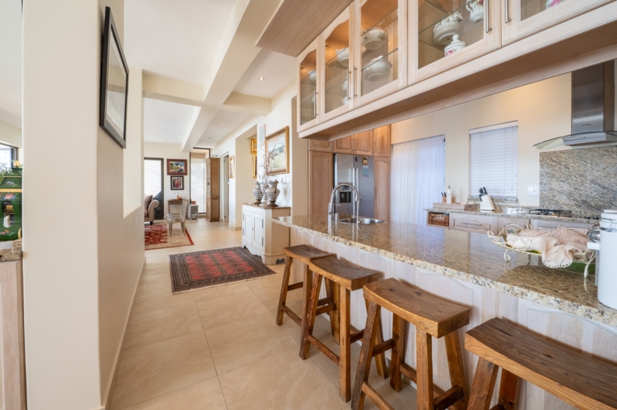 4 Bedroom Property for Sale in The Heads Western Cape